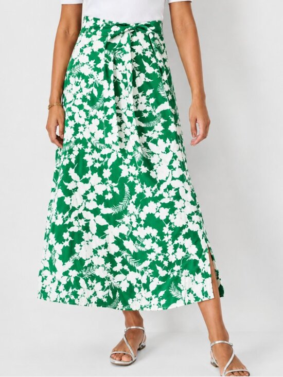 Ann Taylor Dresses & Skirts - Ann Taylor Petite Green White Floral Wrap Skirt Size 6P Lined Tie Waist